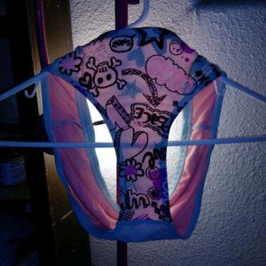 brand new bikini bottoms without tags from macys